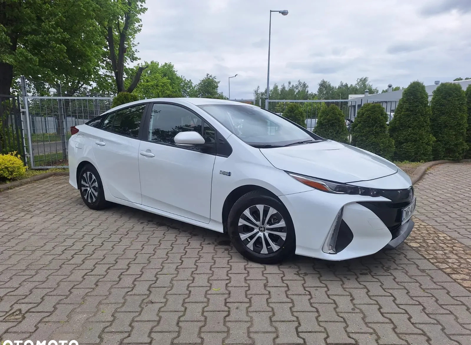 Toyota Prius cena 122900 przebieg: 14156, rok produkcji 2022 z Wrocław małe 137